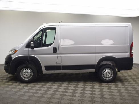 New 2026 RAM ProMaster 1500 w/ Convenience Group FWD image 12