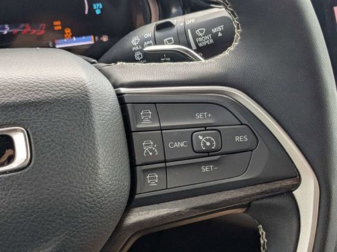 Used 2024 Jeep Grand Cherokee Limited 4xe AWD/4WD image 21