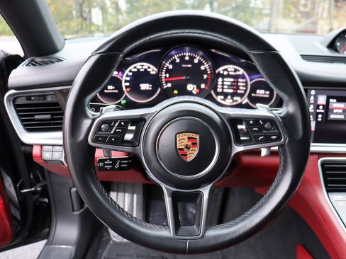 Used 2018 Porsche Panamera w/ Premium Package Plus image 24
