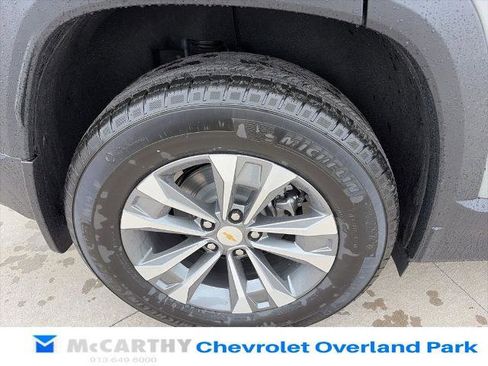 New 2026 Chevrolet Equinox LT AWD/4WD image 23