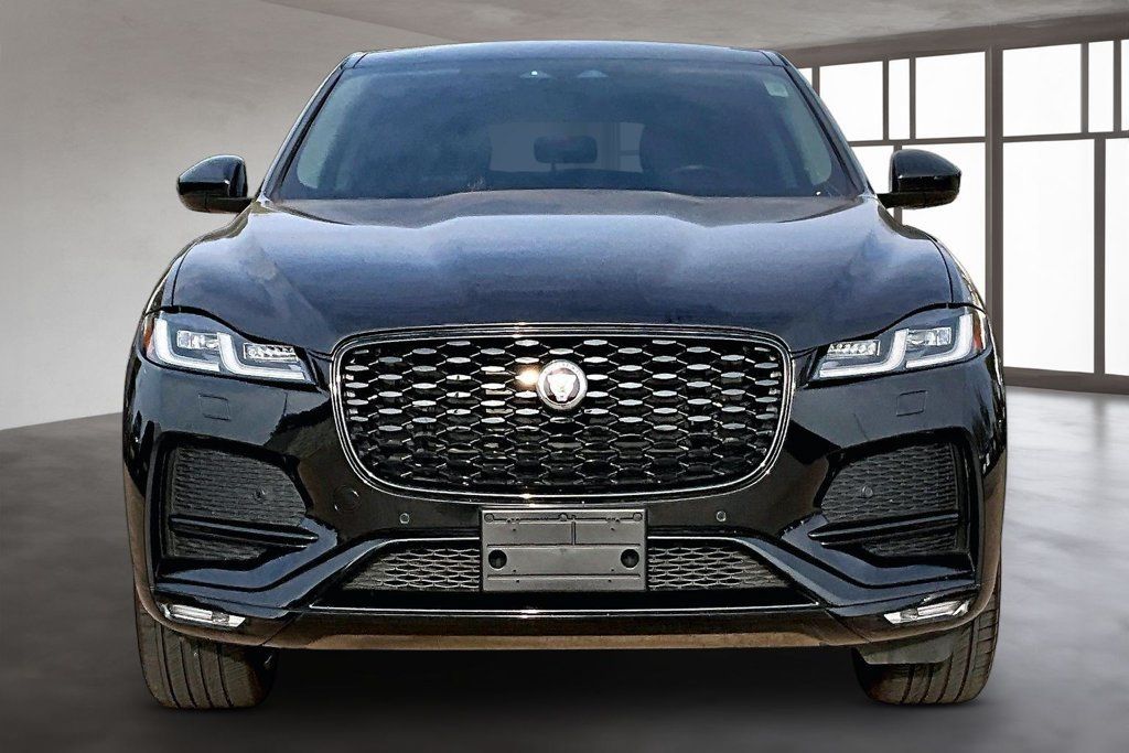 Used 2022 Jaguar F-PACE S AWD/4WD image 3