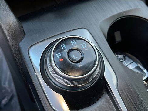 Used 2025 Ford Escape ST-Line image 15