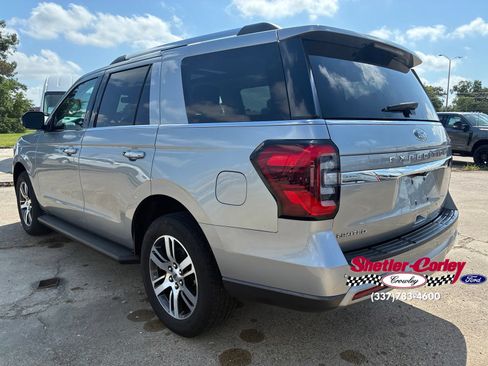 Used 2024 Ford Expedition Limited RWD image 11