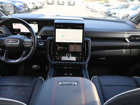 Certified 2026 GMC Yukon AT4 Ultimate AWD/4WD image 7