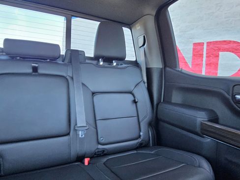 Used 2021 Chevrolet Silverado 1500 LT Trail Boss w/ Convenience Package II image 26