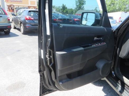 Used 2012 Jeep Liberty Sport image 11
