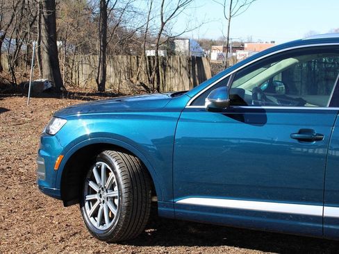 Used 2018 Audi Q7 2.0T Premium Plus AWD/4WD image 11