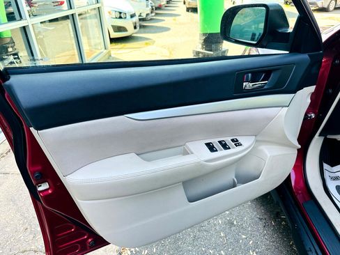 Used 2014 Subaru Outback 2.5i AWD/4WD image 12