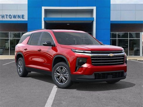 New 2026 Chevrolet Traverse LT image 7
