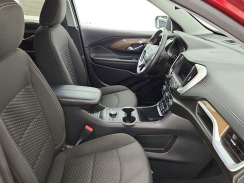 Used 2021 GMC Terrain SLE w/ Driver Convenience Package image 25