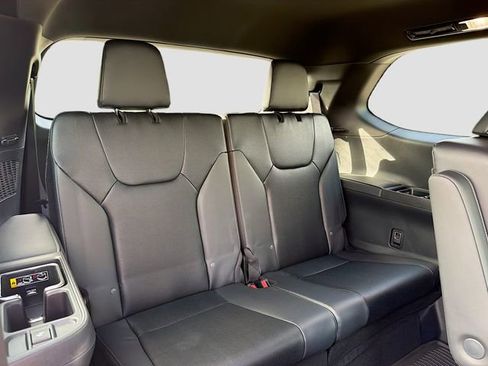 New 2026 Lexus TX 500h AWD image 22