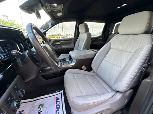 Used 2023 Chevrolet Silverado 1500 LT AWD/4WD image 16
