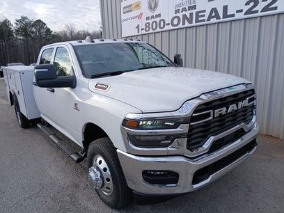 New 2026 RAM 3500 Tradesman w/ Chrome Appearance Group