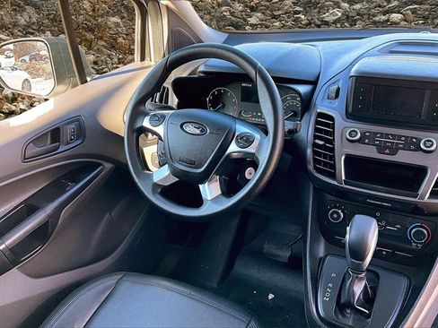 Used 2020 Ford Transit Connect XL image 5