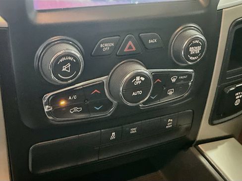Used 2019 RAM 1500 Warlock AWD/4WD image 15
