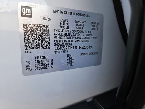 New 2026 GMC Yukon Denali w/ Denali Reserve Package AWD/4WD image 36