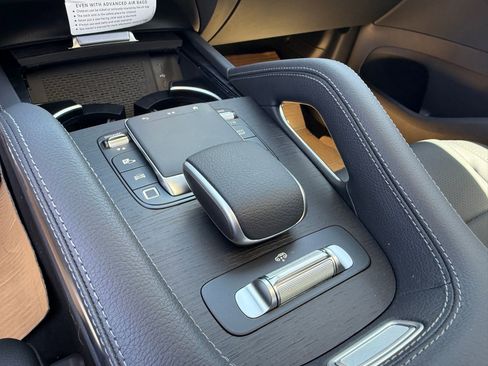 New 2026 Mercedes-Benz GLS 450 4MATIC image 25