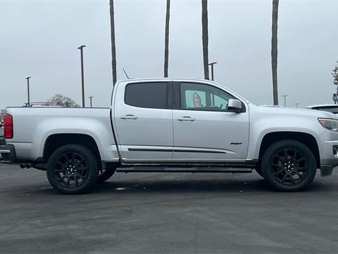 Used 2020 Chevrolet Colorado LT w/ Colorado RST Special Edition image 3