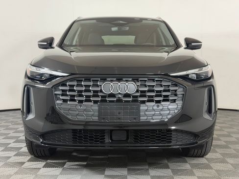 Certified 2025 Audi Q5 Premium w/ Convenience Package AWD/4WD image 6