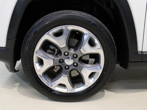 Used 2021 Jeep Compass Limited image 8