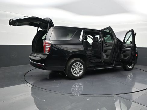 Used 2023 Chevrolet Tahoe LT image 32