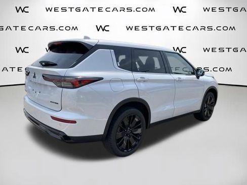 New 2026 Mitsubishi Outlander LE FWD image 27