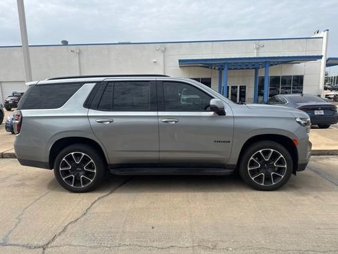Used 2024 Chevrolet Tahoe RST w/ Luxury Package AWD/4WD image 8