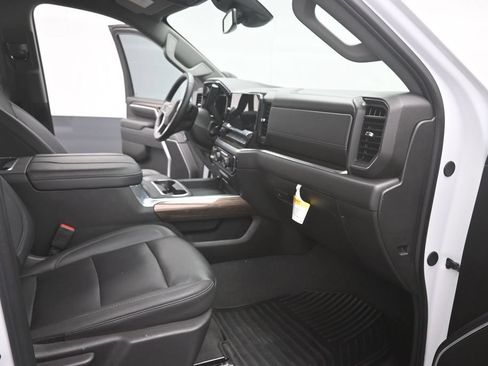 Used 2026 Chevrolet Silverado 3500 LT w/ Texas Edition AWD/4WD image 24