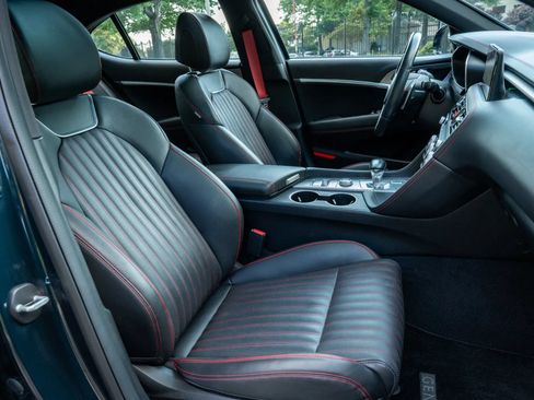 Used 2023 Genesis G70 2.0T w/ Sport Prestige Package RWD image 16
