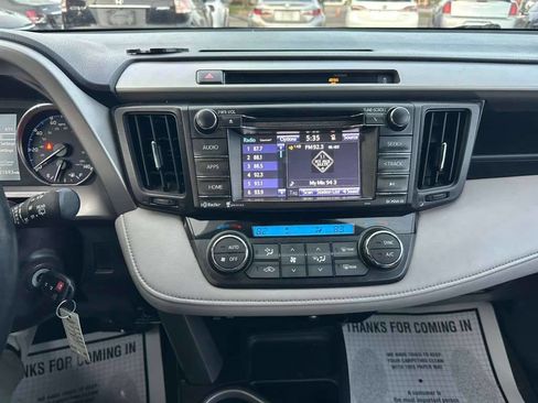 Used 2016 Toyota RAV4 XLE image 16