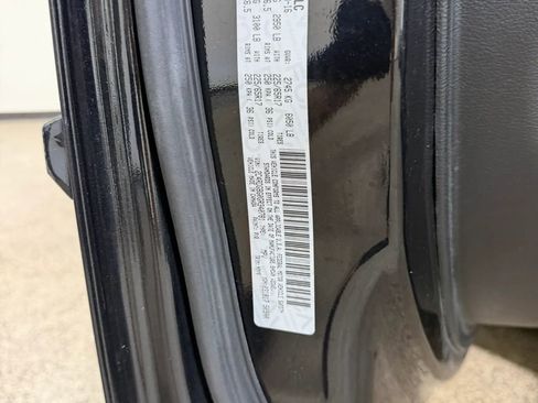 Used 2016 Dodge Grand Caravan SE FWD image 43