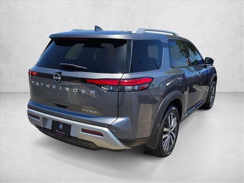 Used 2022 Nissan Pathfinder Platinum w/ Cargo Package FWD image 5