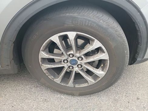 Used 2022 Ford Escape S image 8