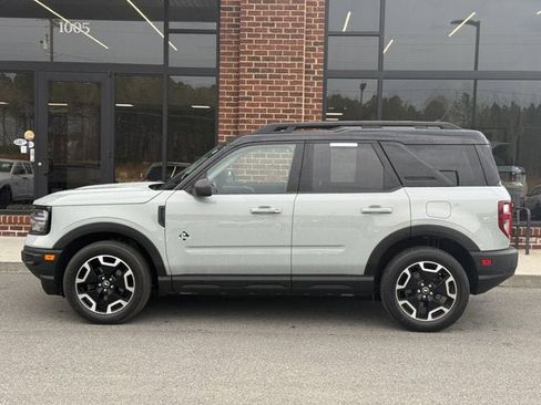 Used 2022 Ford Bronco Sport Outer Banks image 3