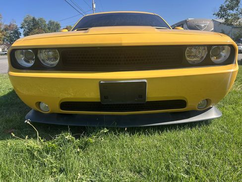 Used 2012 Dodge Challenger SRT8 Yellow Jacket w/ Premium Sound Group image 3