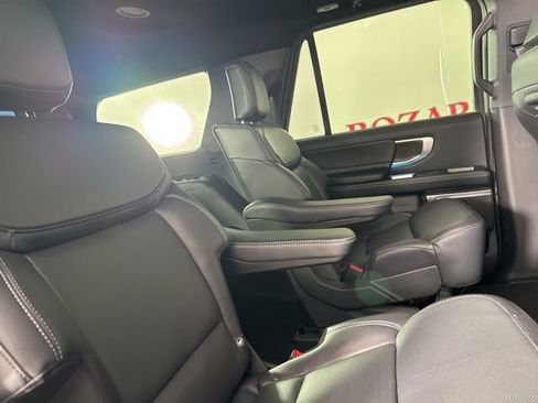 New 2025 Ford Expedition Platinum w/ Stealth Appearance Package image 23