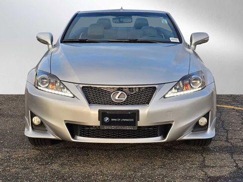 Used 2013 Lexus IS 250C image 8