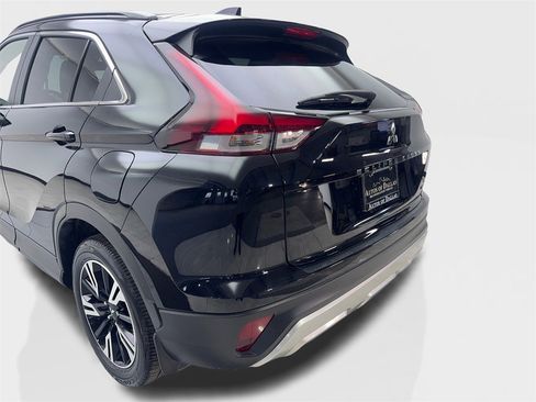 Used 2024 Mitsubishi Eclipse Cross SE image 19