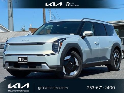Certified 2024 Kia EV9 Wind AWD/4WD image 1
