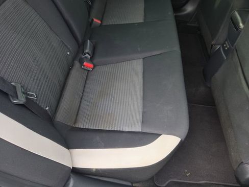 Used 2020 Nissan Versa SV w/ Trunk Package image 26