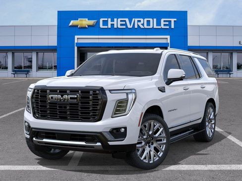 New 2026 GMC Yukon Denali Ultimate w/ LPO, Floor Liner Package AWD/4WD image 6