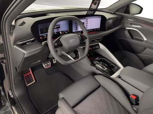 New 2026 Audi SQ5 Premium Plus AWD/4WD image 4