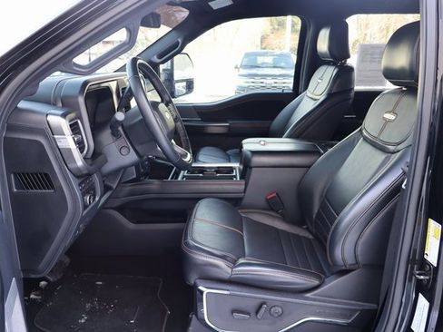 Used 2024 Ford F350 Platinum image 27