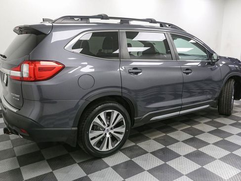 Used 2022 Subaru Ascent Limited w/ Technology Package AWD/4WD image 8