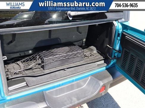 Used 2020 Jeep Wrangler Rubicon w/ Steel Bumper Group AWD/4WD image 32