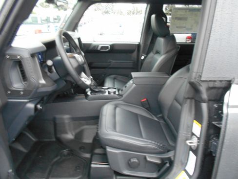 New 2025 Ford Bronco Badlands w/ Sasquatch Package image 28