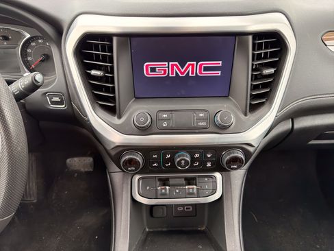 Used 2023 GMC Acadia SLE w/ Driver Convenience Package AWD/4WD image 19