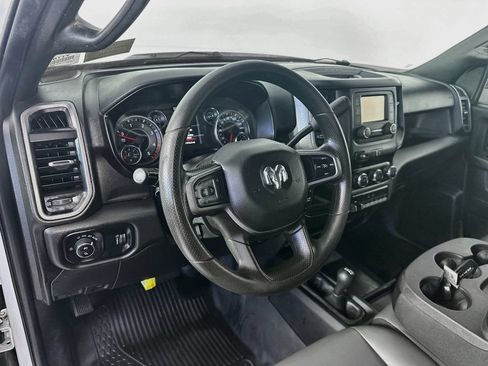 Used 2023 RAM 2500 Tradesman w/ Chrome Appearance Group AWD/4WD image 29
