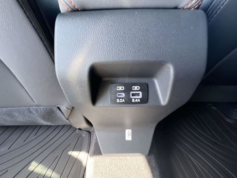 Certified 2025 Subaru Crosstrek 2.5i Limited w/ Crosstrek Mirror Package image 21