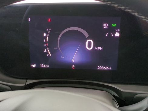 Used 2025 Buick Envista Sport Touring image 17